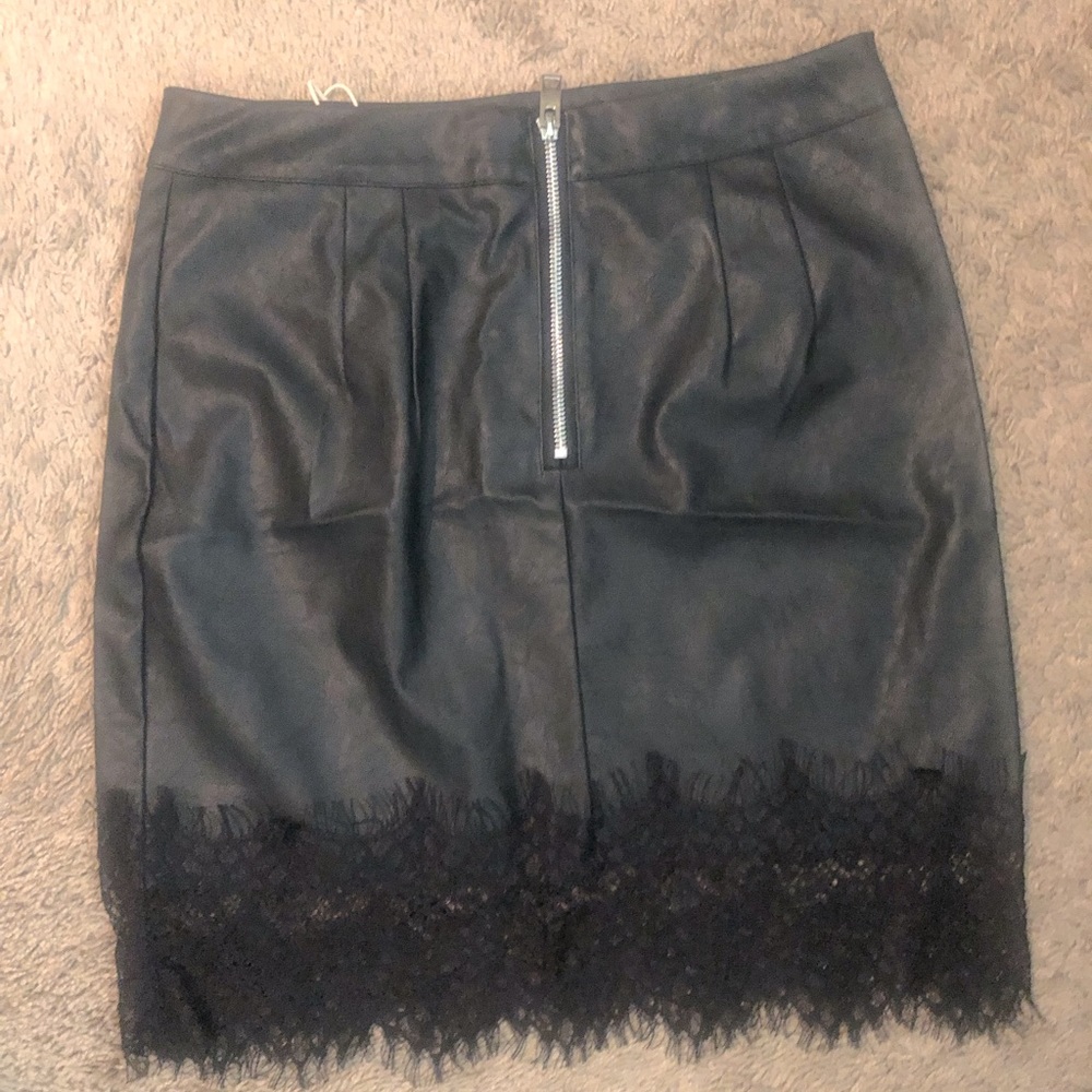 Boohoo leather skirt